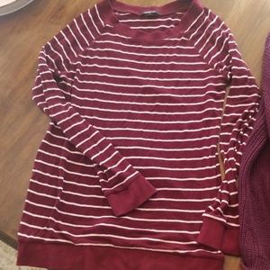 Womens medium sweaters lot